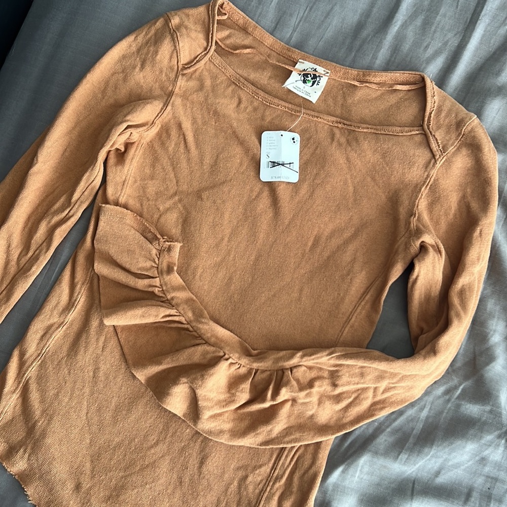 COPY - NWT We The Free Ruffle Sleeve Top